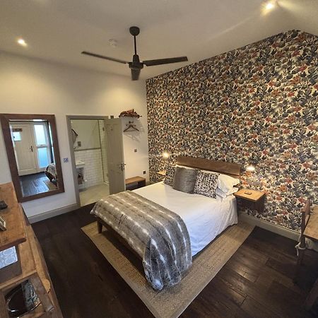 The George Inn Maulden Extérieur photo